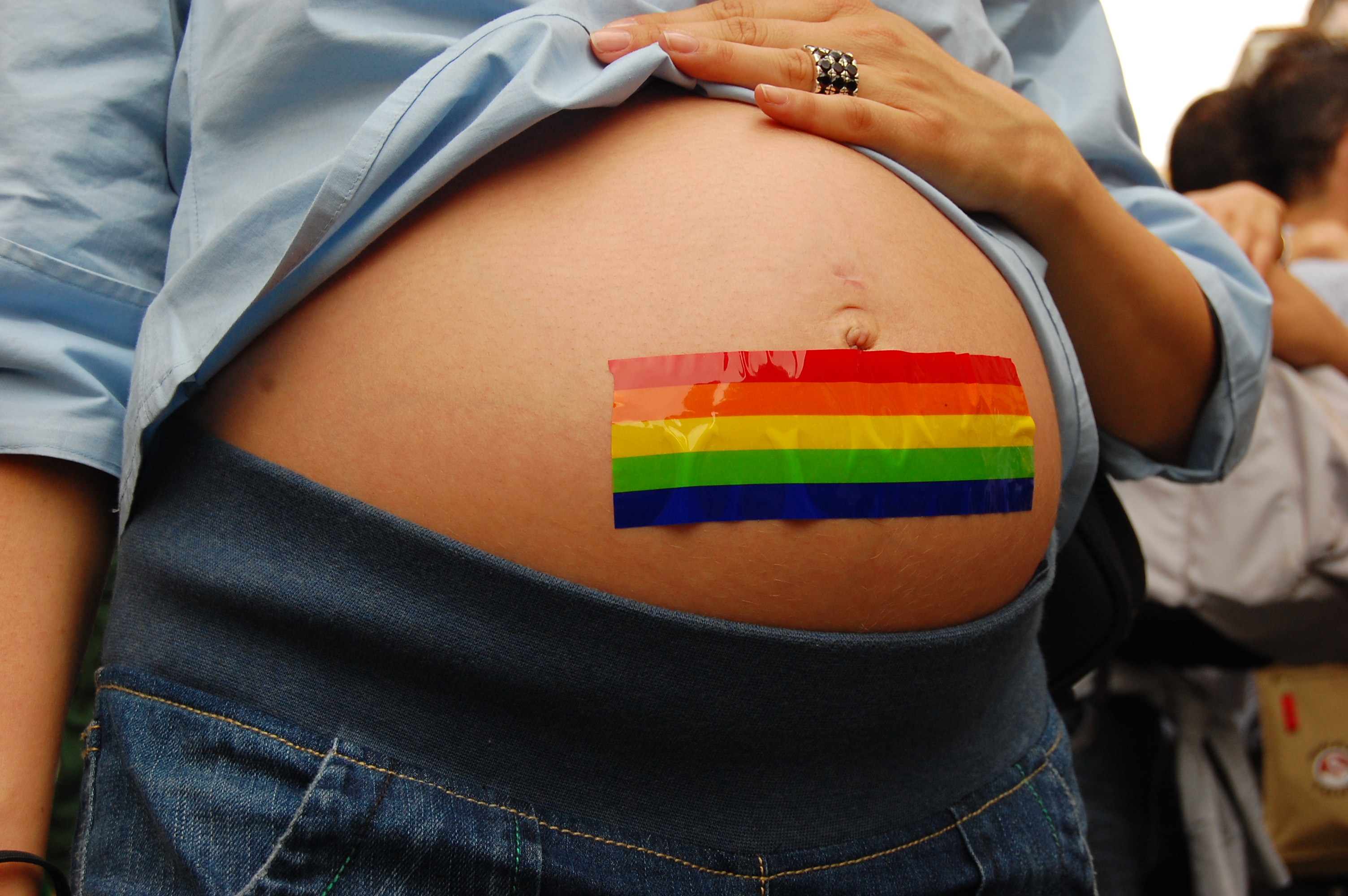 Le battute di Berlusconi, l’omofobia, il gay pride: il 2010 LGBT (seconda parte)