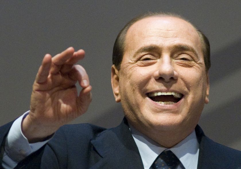 Elenco ragionato degli insulti di Berlusconi agli elettori di sinistra (e ai gay)