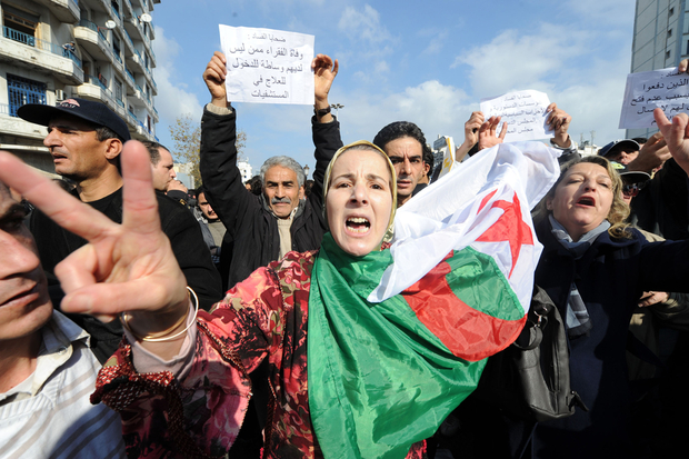 A cinquant’anni dall’Indipendenza dell’Algeria, la Francia nega ancora i suoi crimini